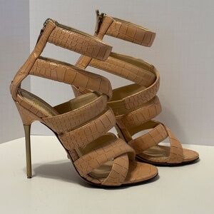 Strappy & Sexy Sandals in Great Condition!